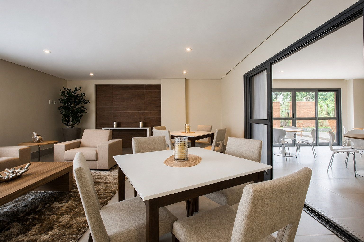 Lounge integrado com estar, jantar e abertura para área externa